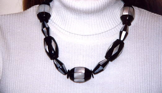 collier h11